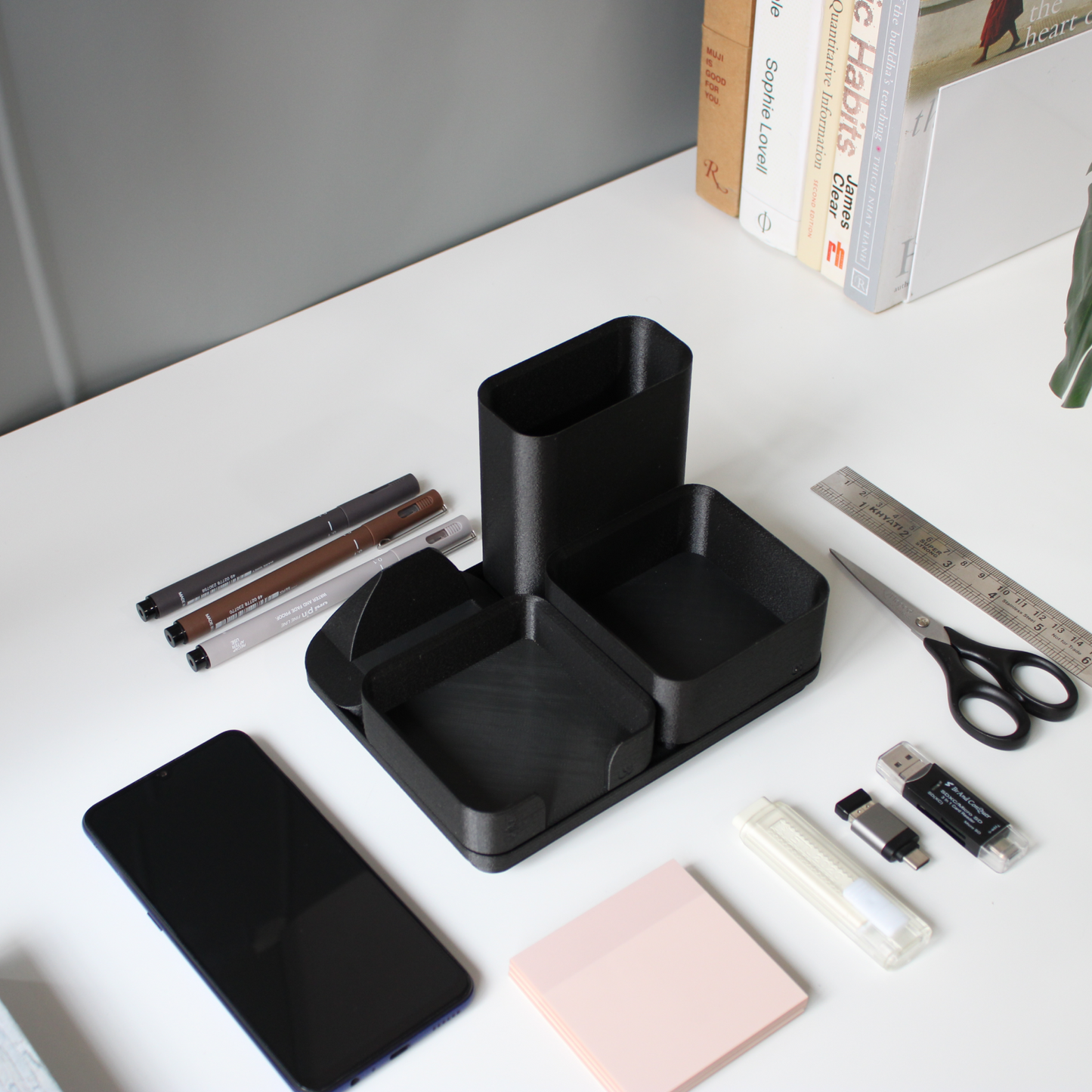 Tidy Ive – Modular Desk Organizer