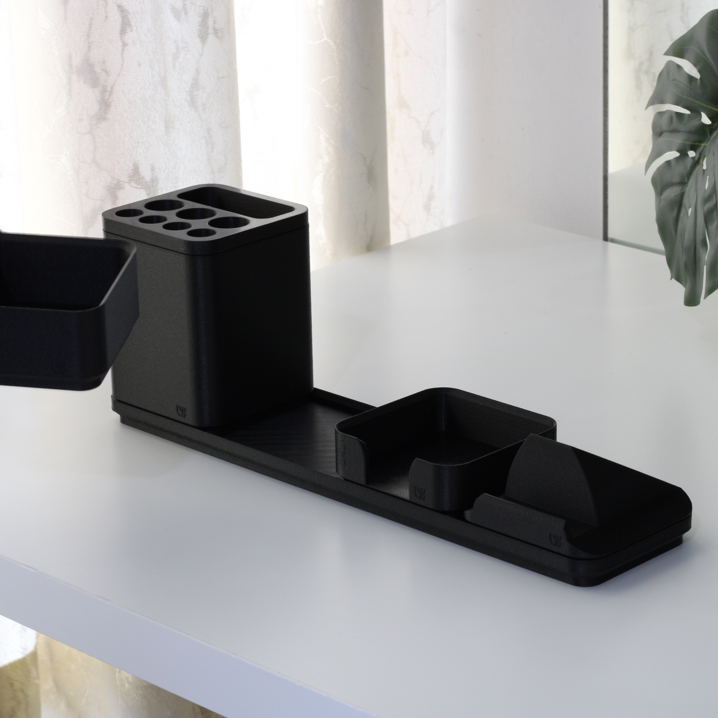 Tidy Newson – Modular Desk Organizer